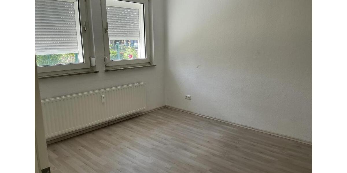 Erdgeschoßwohnung Gelsenkirchen Gelsenkirchen-Nord - 2 Zimmer, 39 m&sup2;, 299&euro; | Angebot:26008899