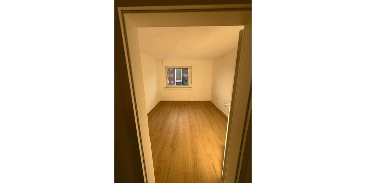 Etagenwohnung Dorsten - 2 Zimmer, 75 m&sup2;, 1.000&euro; | Angebot:25660352