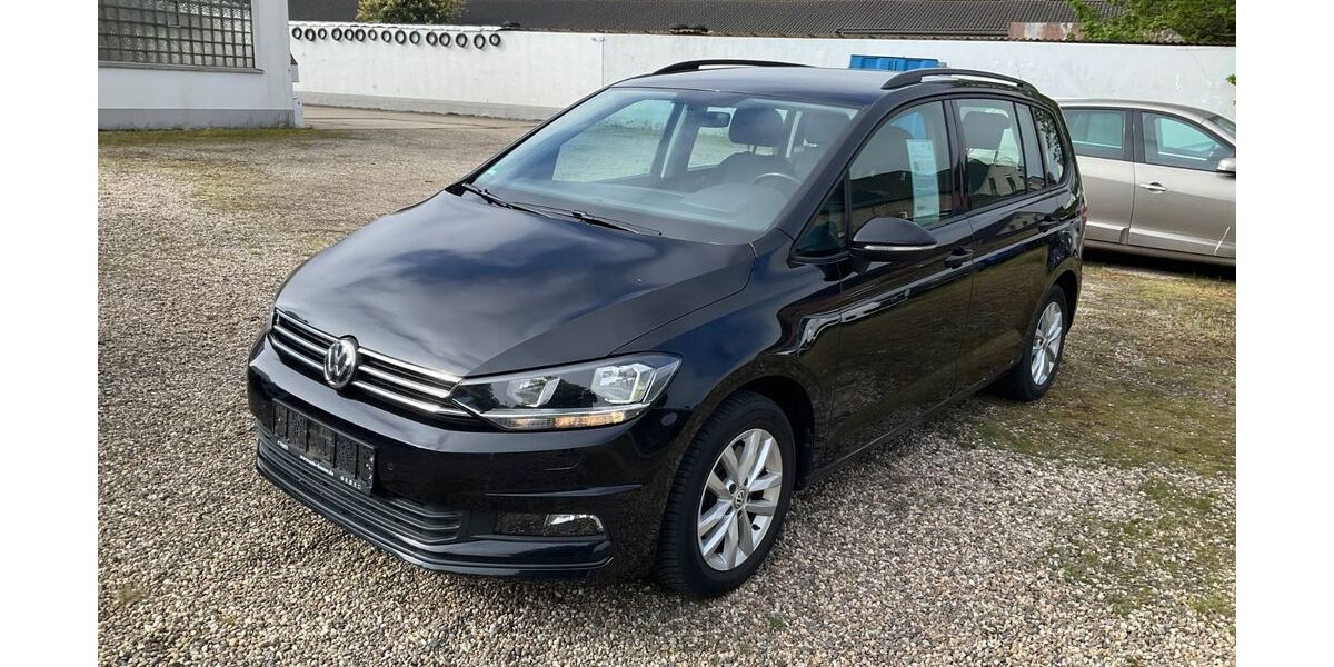 VW Touran 99.800 km 19.990 &euro; Kalkar 47546