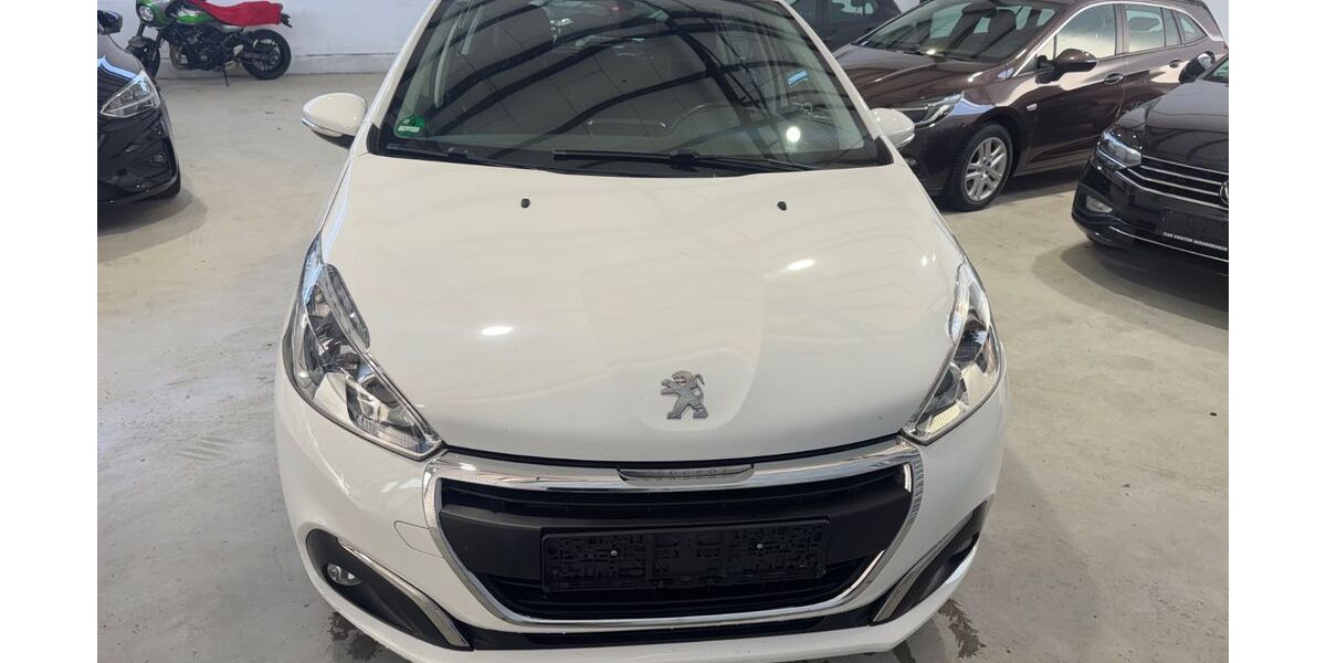 Peugeot 208 94.000 km 6.990 &euro; Hünxe 46569
