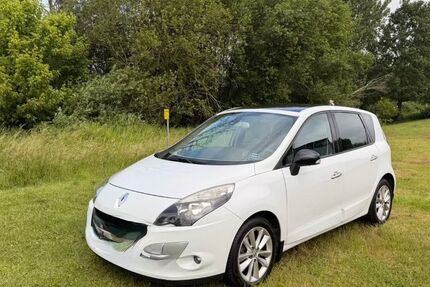 Renault Scenic 268.000 km 3.100 &euro; Geldern 47608