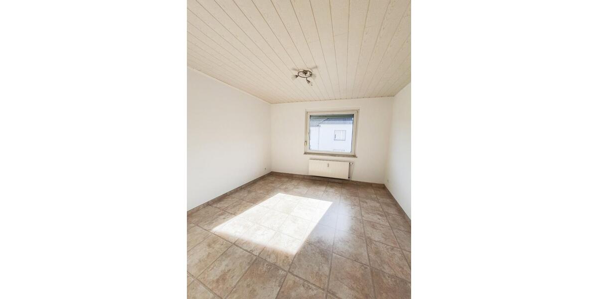 Etagenwohnung Oberhausen Alt-Oberhausen - 3.5 Zimmer, 70 m&sup2;, 490&euro; | Angebot:25918591