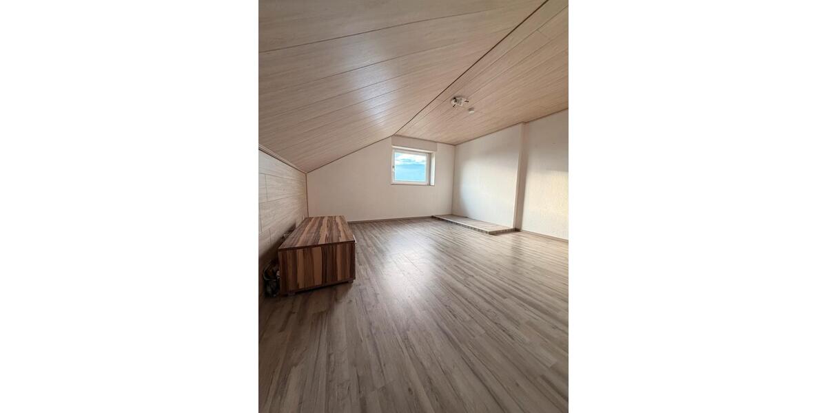 Dachgeschoßwohnung Bocholt - 2 Zimmer, 60 m&sup2;, 430&euro; | Angebot:25500886