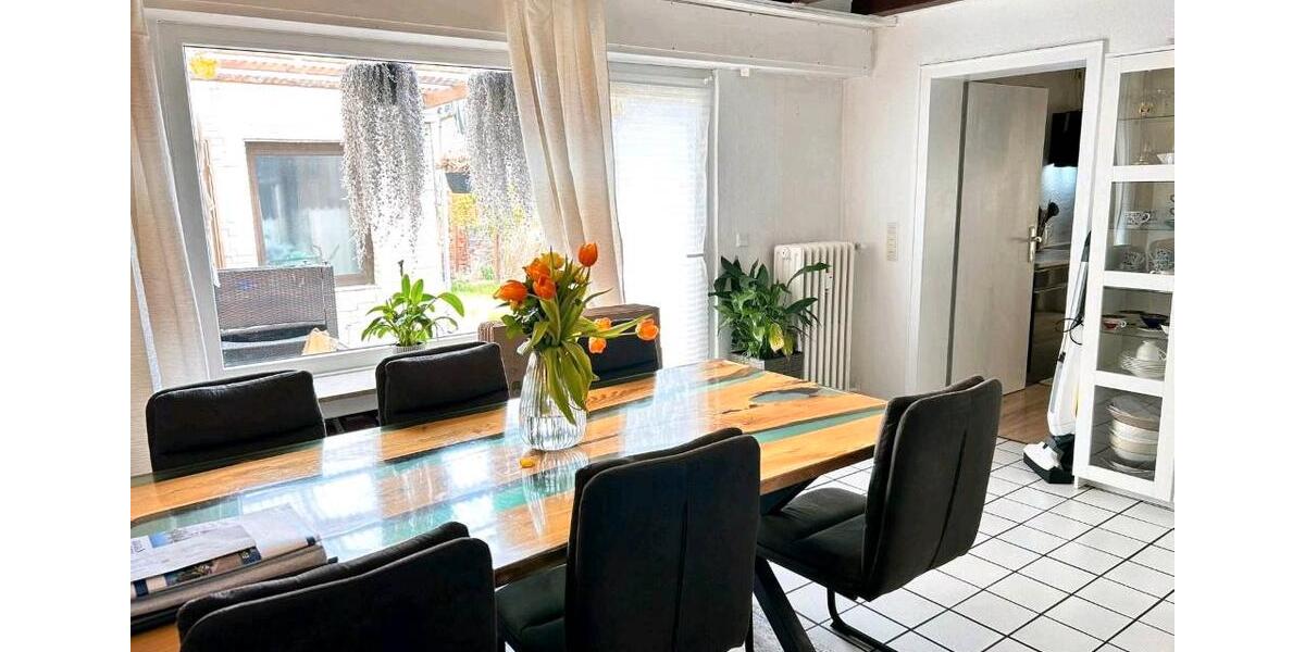 Maisonettenwohnung Moers Schwafheim - 4 Zimmer, 111 m&sup2;, 950&euro; | Angebot:25935339