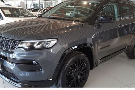 Jeep Compass 37.726 km 26.750 &euro; Wesel 46485
