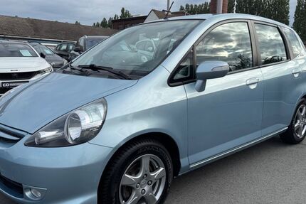 Honda Jazz 127.000 km 3.900 &euro; Bocholt 46395