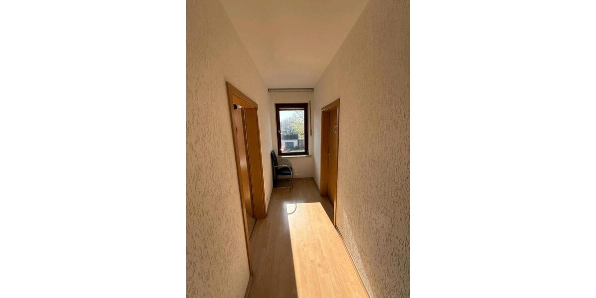 Etagenwohnung Dinslaken Lohberg - 3 Zimmer, 78 m&sup2;, 200.000&euro; | Angebot:25839542