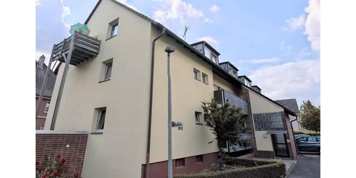 Dachgeschoßwohnung Gelsenkirchen Gelsenkirchen-Nord - 4.5 Zimmer, 90 m&sup2;, 150.000&euro; | Angebot:26115475