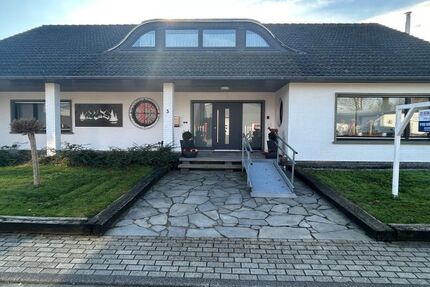 Provisionsfrei* Großzügiges Einfamilienhaus mit ELW - provisionsfrei - - Haus Sonsbeck | Angebot:25752053