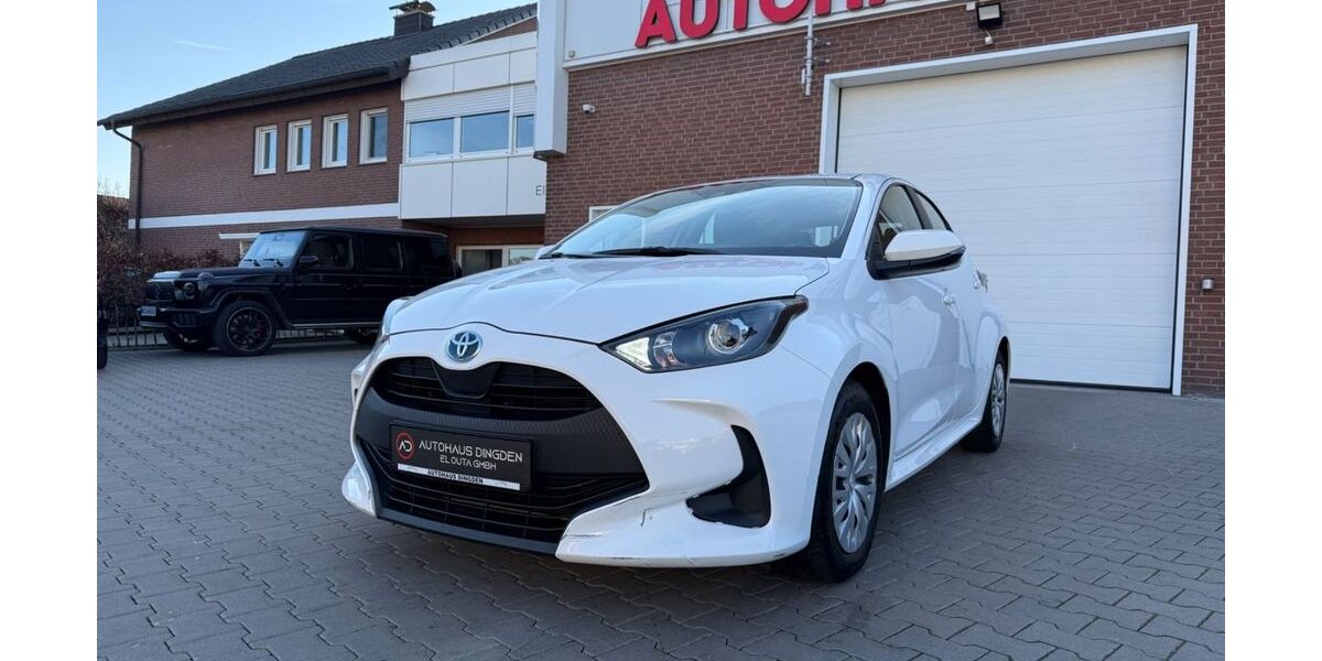 Toyota Yaris 82.000 km 13.990 &euro; Hamminkeln 46499