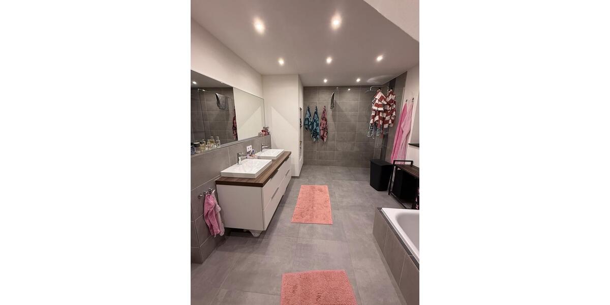 Einfamilienhaus Weeze - 5 Zimmer, 175 m&sup2;, 674.900&euro; | Angebot:26690360