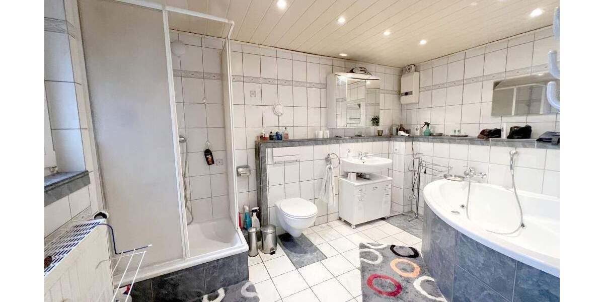 Etagenwohnung Bottrop-Grafenwald Grafenwald - 2 Zimmer, 70 m&sup2;, 690&euro; | Angebot:25803193