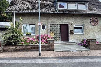 Haus Rheinberg Eversael - 6 Zimmer, 221 m&sup2;, 450.000&euro; | Angebot:25685991