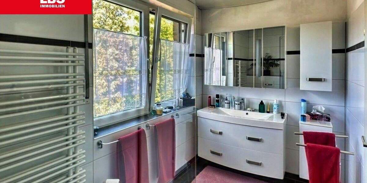 Reihenendhaus Hünxe Drevenack - 4 Zimmer, 138 m&sup2;, 375.000&euro; | Angebot:25690151