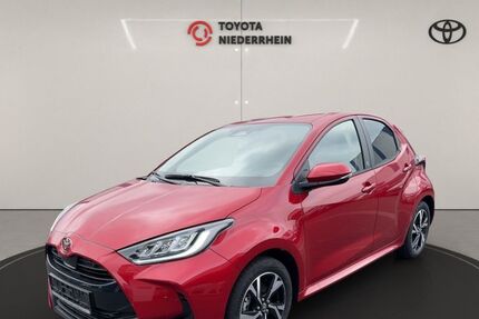 Toyota Yaris 1.123 km 29.430 &euro; Bocholt 46395