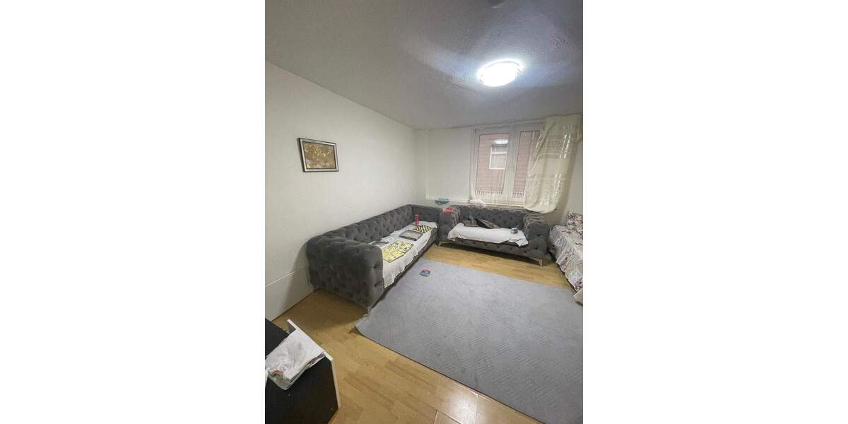 Etagenwohnung Duisburg Marxloh - 3 Zimmer, 80 m&sup2;, 560&euro; | Angebot:25815276