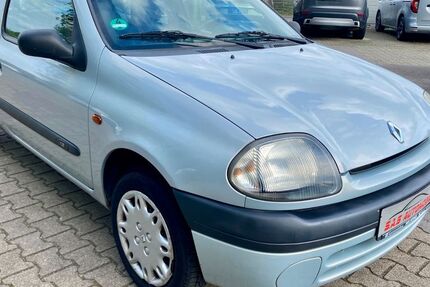 Renault Clio 175.240 km 999 &euro; Moers 47445