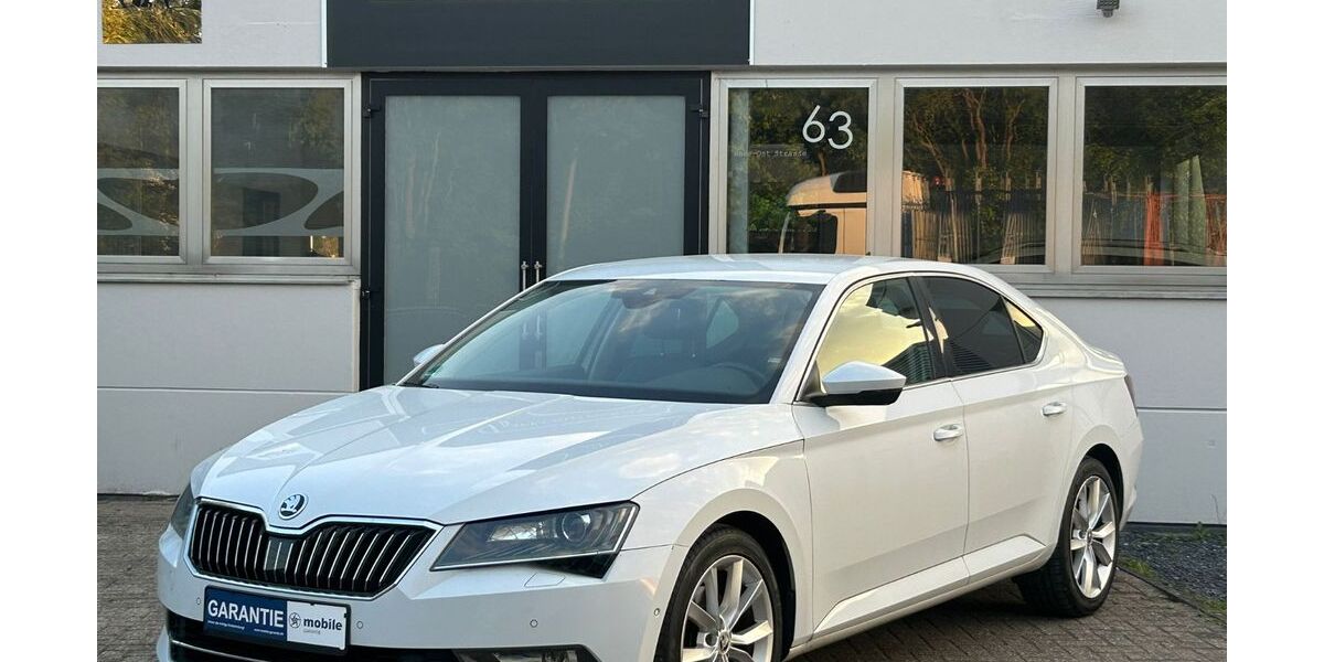 Skoda Superb 183.029 km 11.490 &euro; Borken 46325