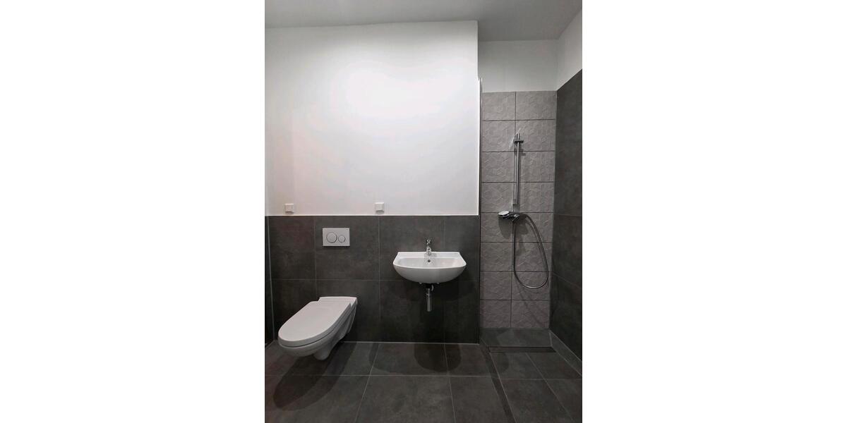 Erdgeschoßwohnung Oberhausen Biefang - 1.5 Zimmer, 35 m&sup2;, 550&euro; | Angebot:25925574