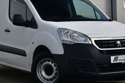 Peugeot Partner 144.439 km 6.999 &euro; Geldern 47608