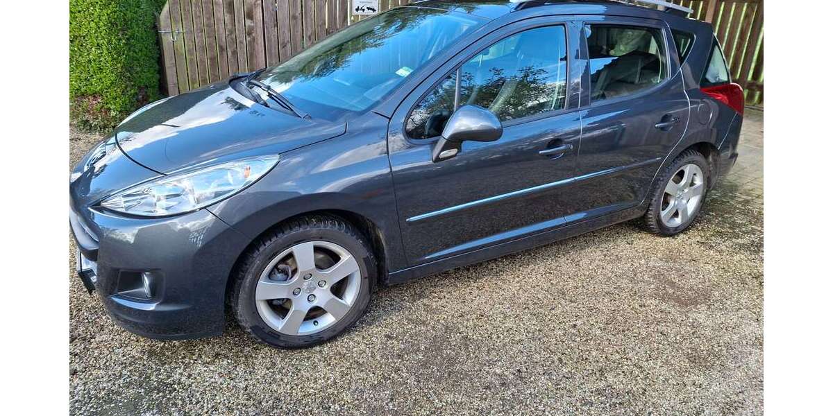Peugeot 207 125.000 km 3.800 &euro; Issum 47661