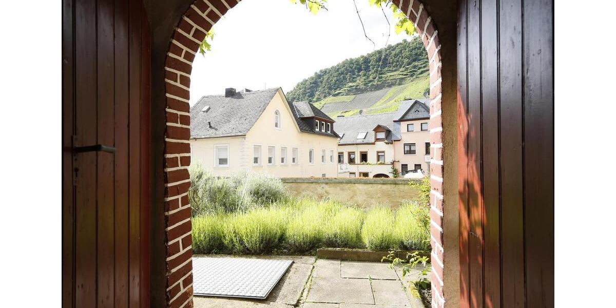 Mehrfamilienhaus, Wohnhaus Geldern - 10 Zimmer, 274 m&sup2;, 399.000&euro; | Angebot:25382252