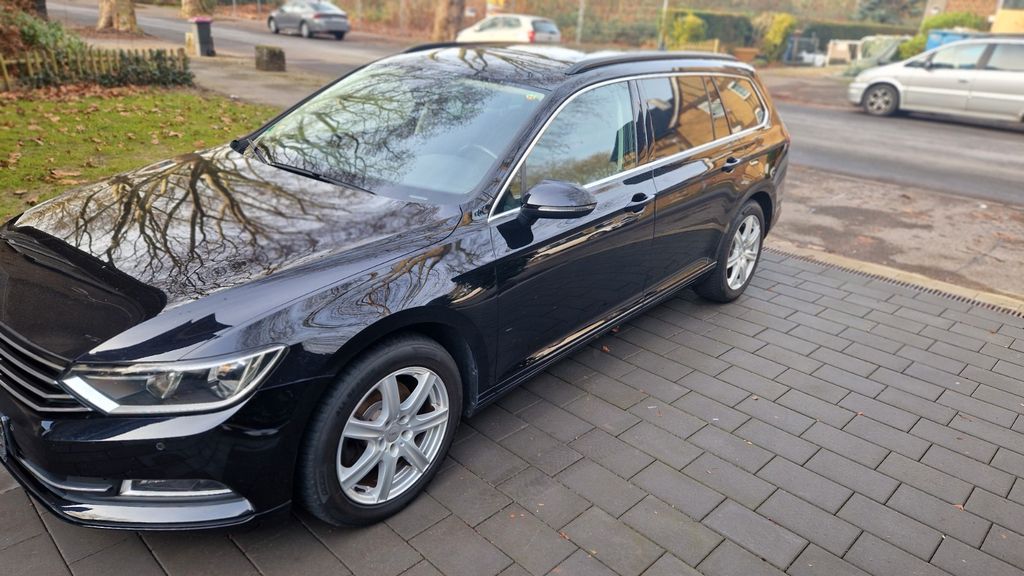 VW Passat Variant 177.480 km 10.900 &euro; Gladbeck 45968