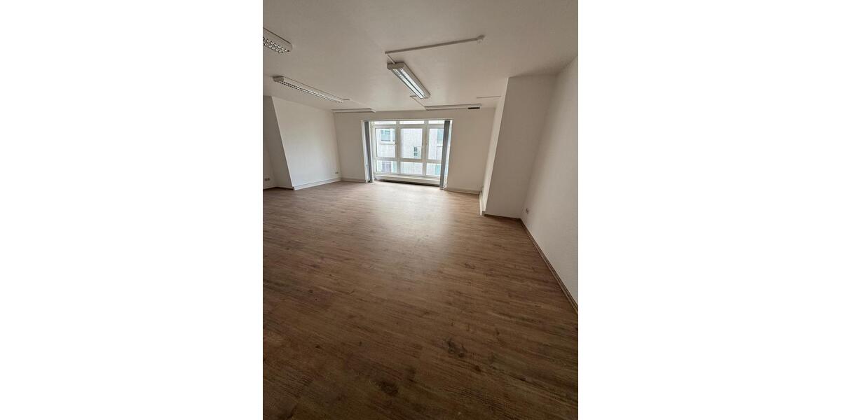 Gewerbeobjekt Duisburg Duisburg-Mitte - 750&euro; | Angebot:25354877