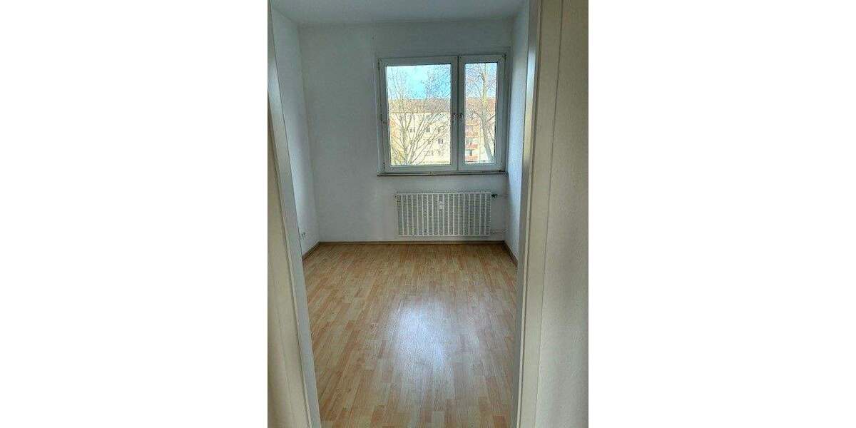 Zimmer Gelsenkirchen Scholven - 3 Zimmer, 61 m&sup2;, 399&euro; | Angebot:25745560