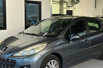 Peugeot 207 185.000 km 3.990 &euro; Borken 46325