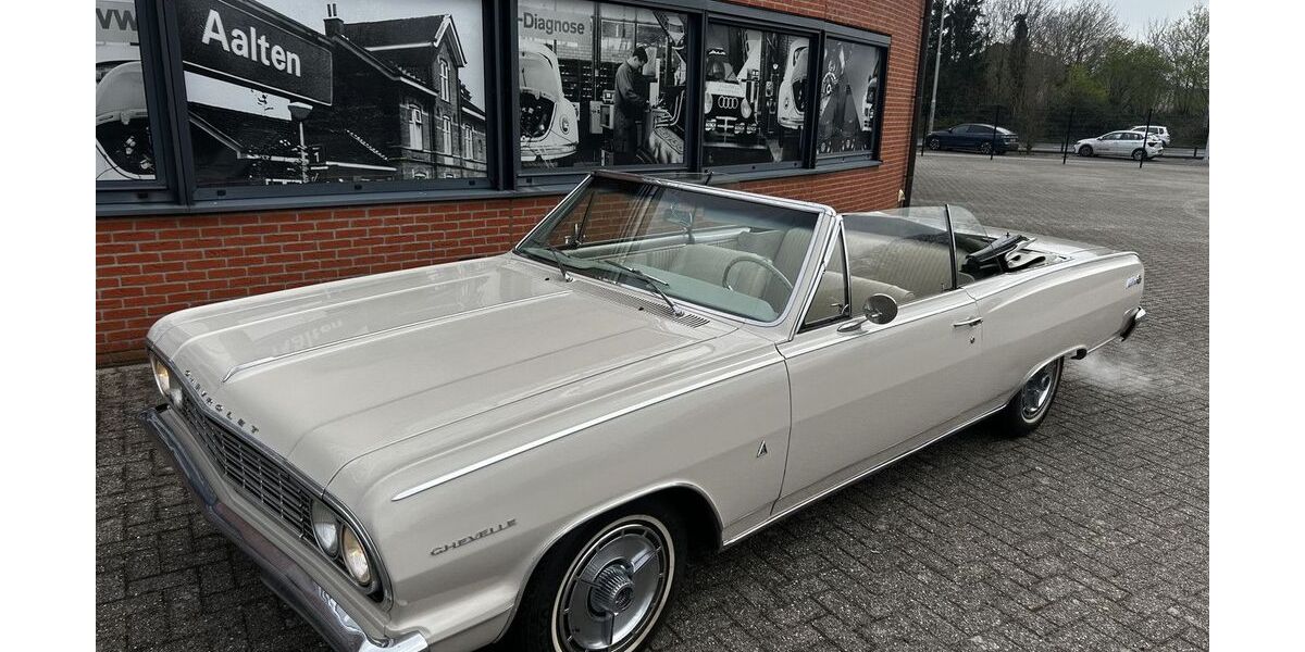 Ford Mustang 12.345 km 35.500 &euro; Suderwick 46399