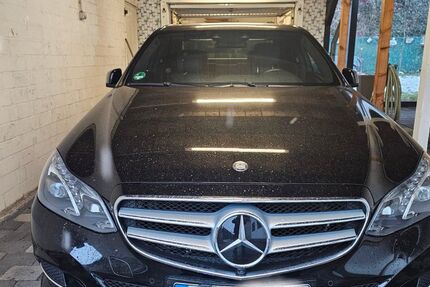 Mercedes-Benz E 400 130.000 km 21.500 &euro; Duisburg 47259