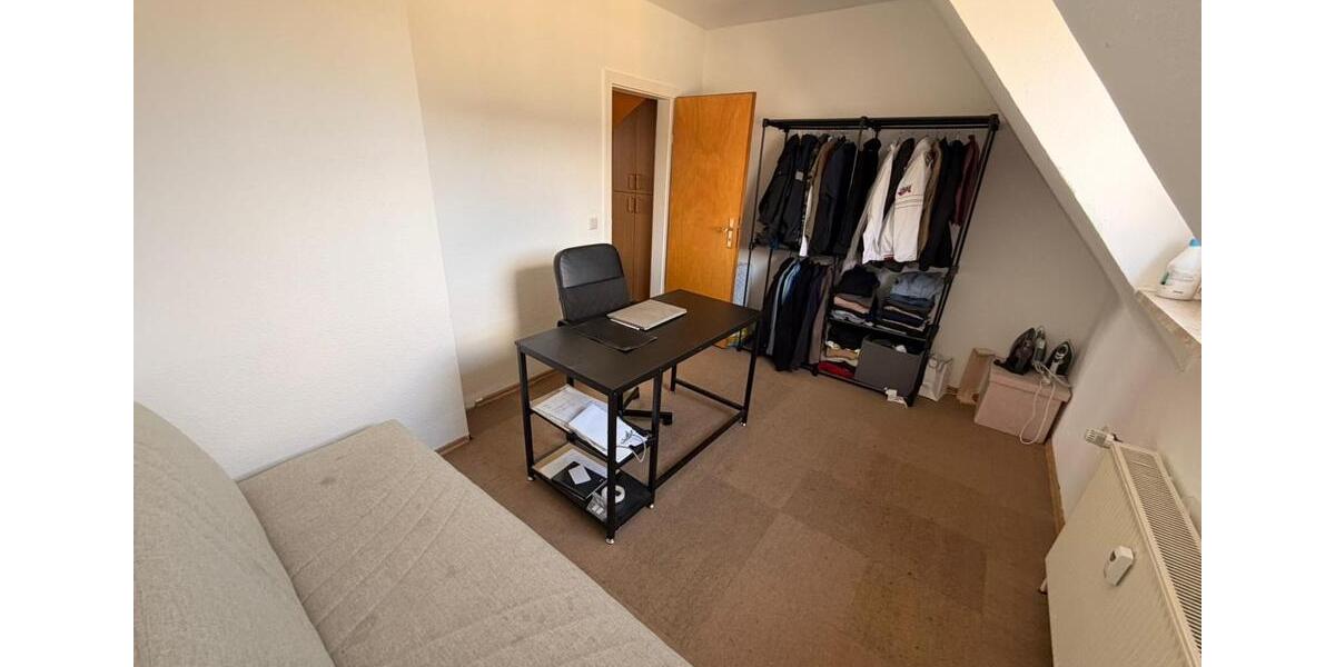 Dachgeschoßwohnung Bottrop Boy - 4 Zimmer, 75 m&sup2;, 650&euro; | Angebot:25920020