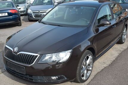 Skoda Superb 68.400 km 9.980 &euro; Oberhausen 46145