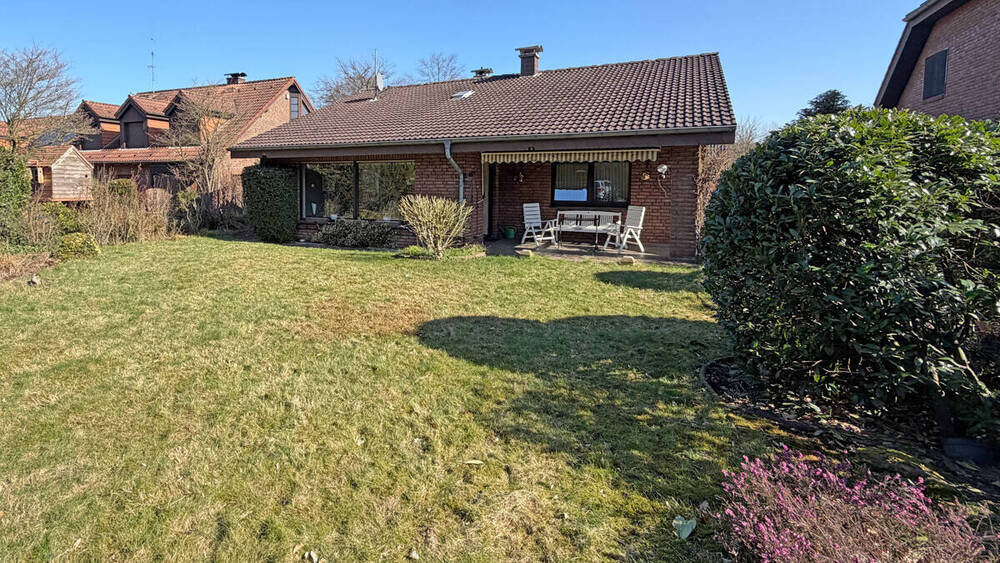 Einfamilienhaus Hünxe - 3 Zimmer, 118 m&sup2;, 385.000&euro; | Angebot:25912922