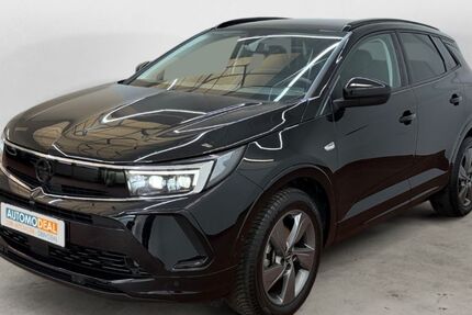 Opel Grandland (X) 25.494 km 19.988 &euro; Dinslaken 46539