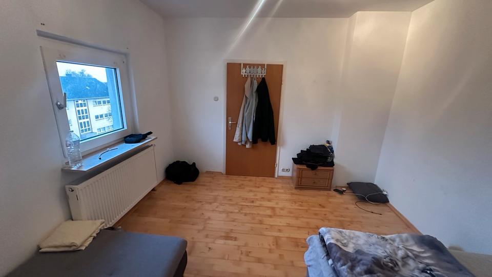 Etagenwohnung Gladbeck - 3 Zimmer, 90 m&sup2;, 700&euro; | Angebot:25972376