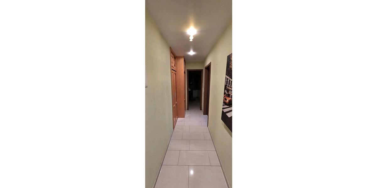 Dachgeschoßwohnung Dinslaken Hiesfeld - 2.5 Zimmer, 35 m&sup2;, 640&euro; | Angebot:25612850