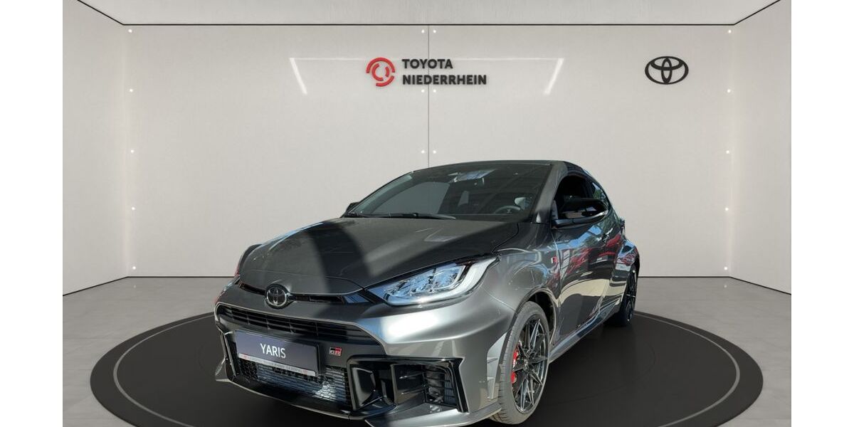 Toyota Yaris 6.925 km 48.880 &euro; Bocholt 46395