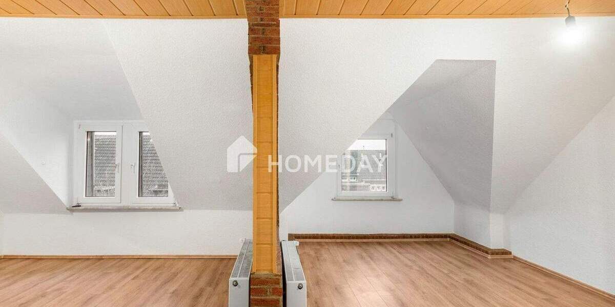 Etagenwohnung Duisburg Marxloh - 3 Zimmer, 106 m&sup2;, 99.000&euro; | Angebot:25688374