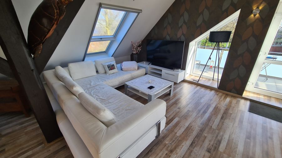 Provisionsfrei* solider Resthof 3 ETW Pool Sauna Garagen Toplage - Gewerbeobjekt Rees | Angebot:25167471