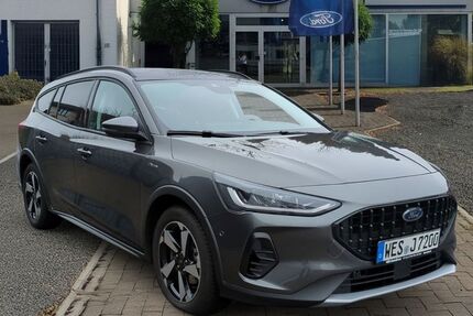 Ford Focus 17.500 km 28.990 &euro; Sonsbeck 47665