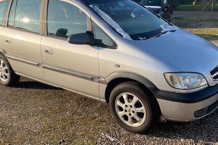 Opel Zafira 303.000 km 1.799 &euro; Kalkar 47546