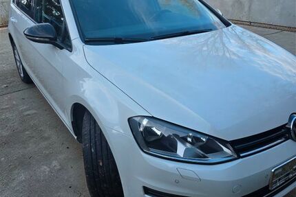 VW Golf 77.600 km 10.900 &euro; Duisburg 47226