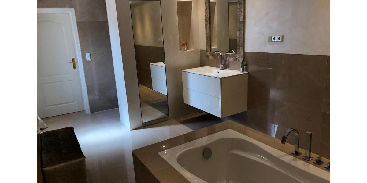 Bauernhaus, Landhaus Duisburg Rheinhausen - 11 Zimmer, 370 m&sup2;, 885.000&euro; | Angebot:25942924