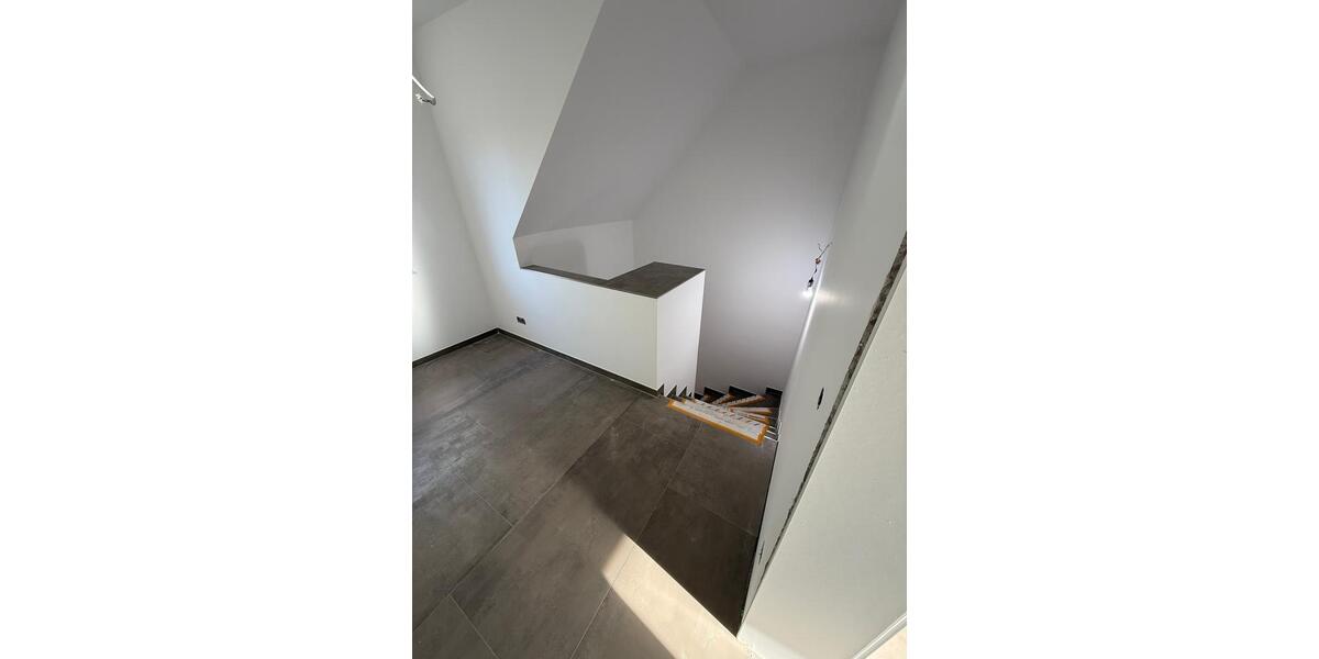 Dachgeschoßwohnung Borken - 3 Zimmer, 88 m&sup2;, 1.100&euro; | Angebot:25612756