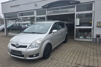 Toyota Corolla Verso 150.000 km 4.290 &euro; Gladbeck 45966