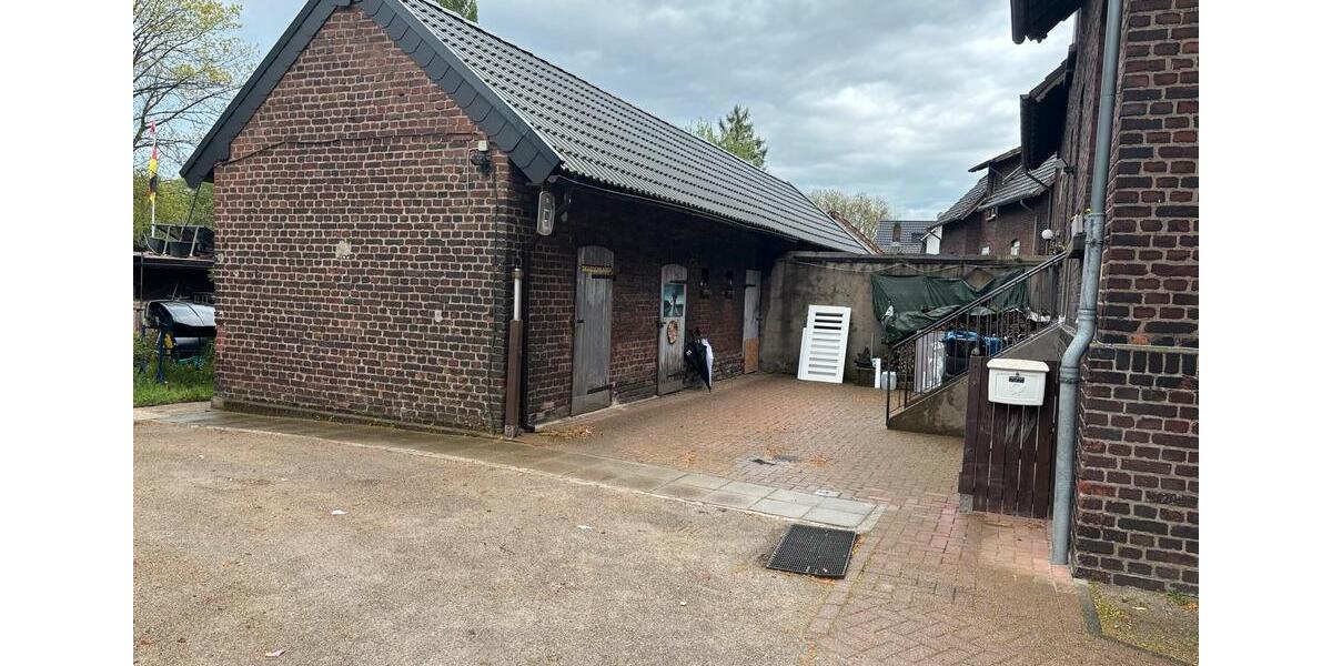 Doppelhaushälfte Bottrop Batenbrock - 8 Zimmer, 147 m&sup2;, 415.000&euro; | Angebot:25782312