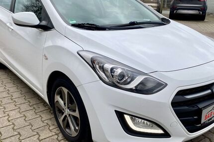 Hyundai i30 297.435 km 3.900 &euro; Moers 47445