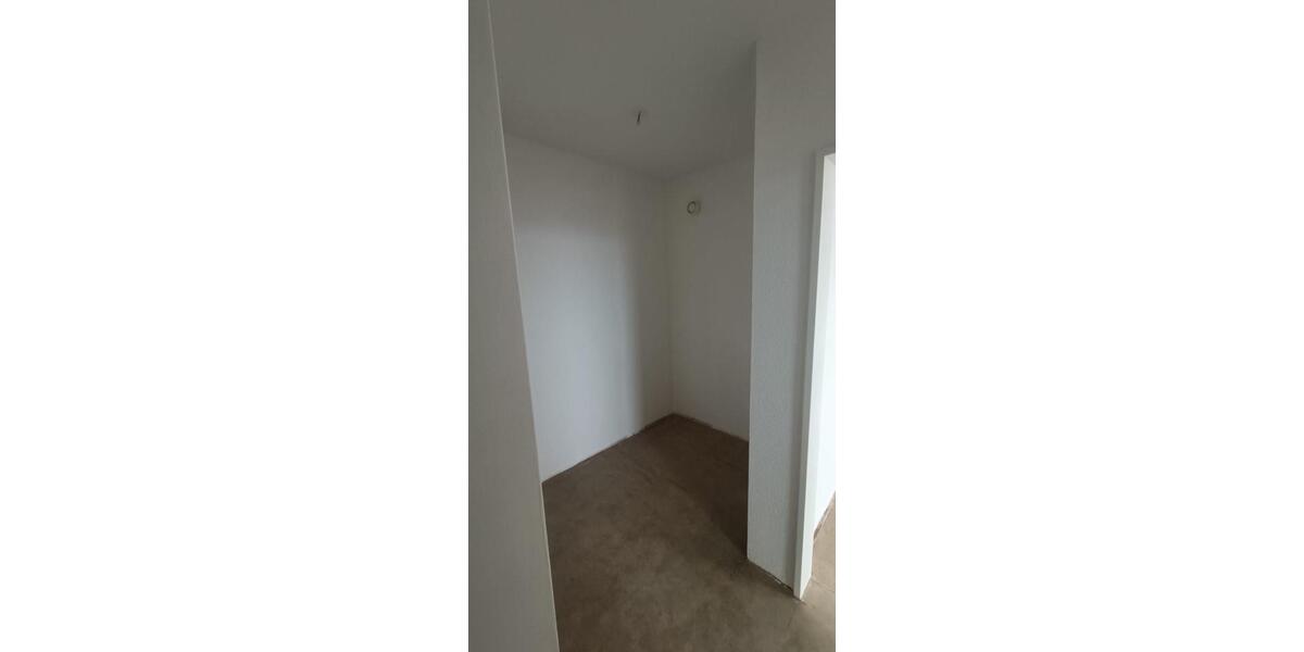 Etagenwohnung Duisburg Essenberg - 2 Zimmer, 67 m&sup2;, 480&euro; | Angebot:25145503